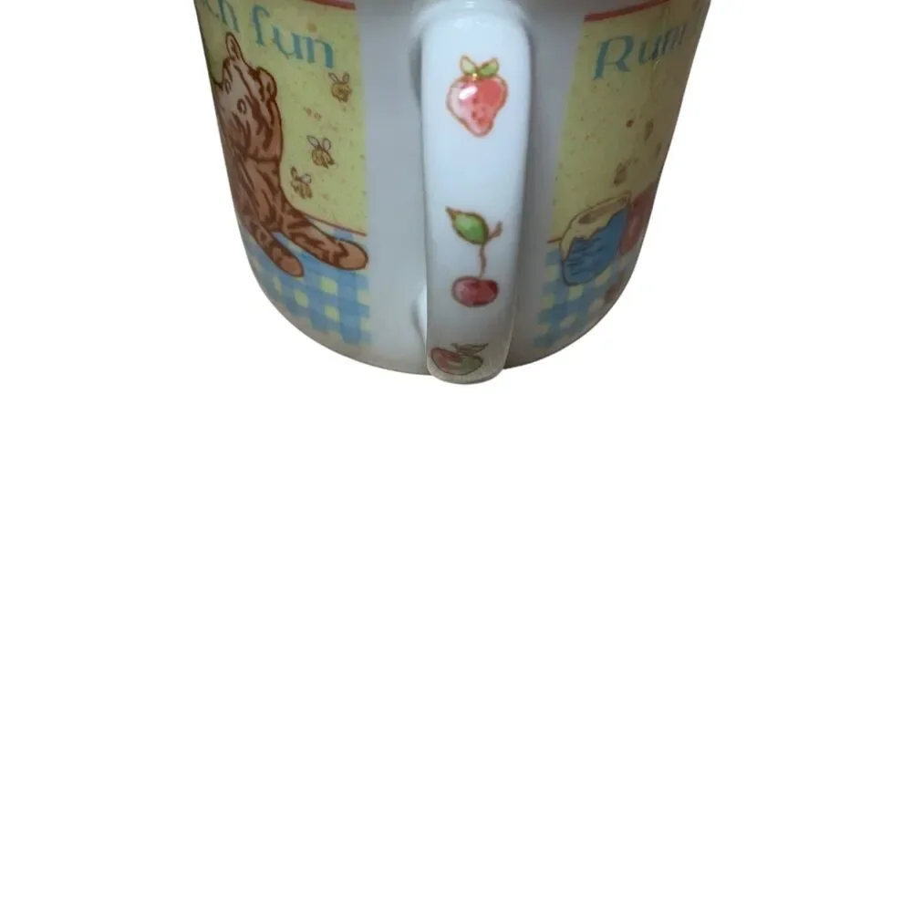 Vintage Disney Royal Doulton Winnie The Pooh Childrens Dish Set Plate Bowl Mug